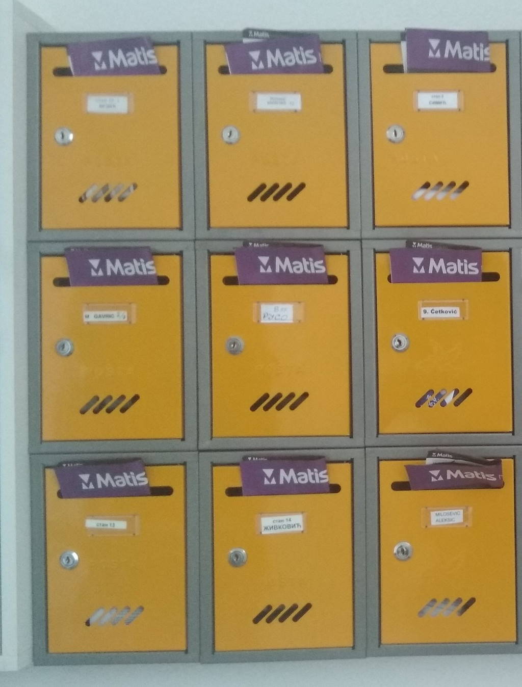 Podela flajera za salon nameštaja MATIS