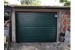 Zelena garažna vrata Alutech