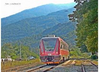 Vozom u prošlost kroz prirodne lepote Slovenije