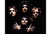 Queen,Adam Lambert honor Freddie Mercury at rousing N.Y. show...